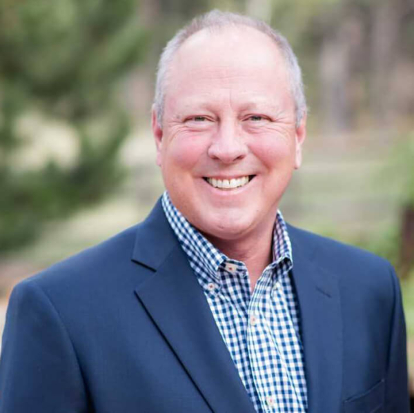 Jeff Bushnell Headshot Square OnPoint Medical Group